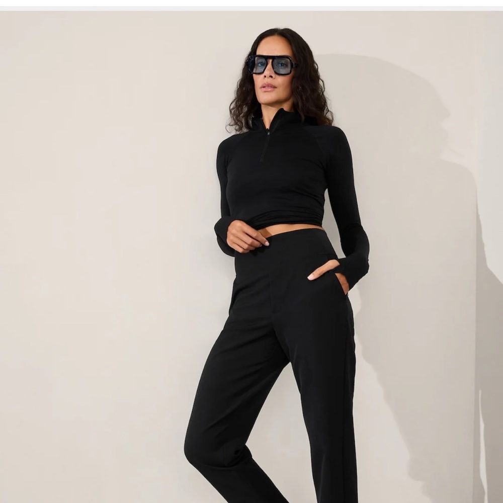 Athleta endless high rise pants. New with tags. Size 4. Black